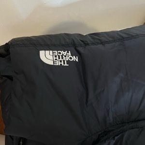 North face vest! Extra photos :)